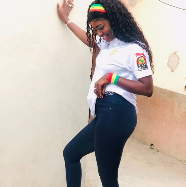 (40 Photos) - Finale Sénégal vs Algérie: les Supportrices sénégalaises les plus audacieuses