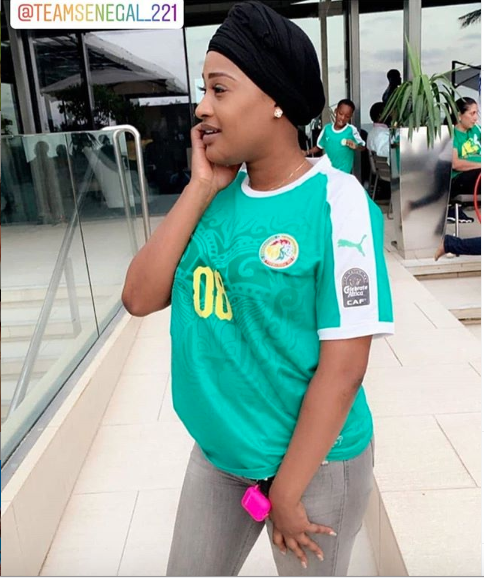 (30 Photos) - Sénégal vs Kenya: les supportrices des « Lions » sortent le grand jeu et répond aux Kenyanes