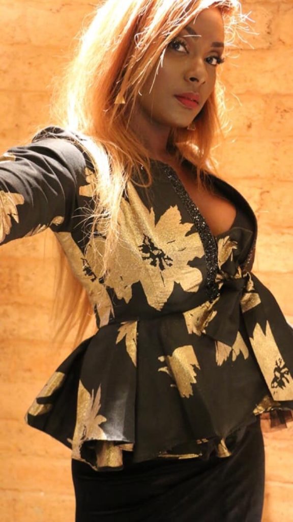 ( 17 Photos ) Les nouvelles photos explosives de Halima alias Aicha, à couper le souffle