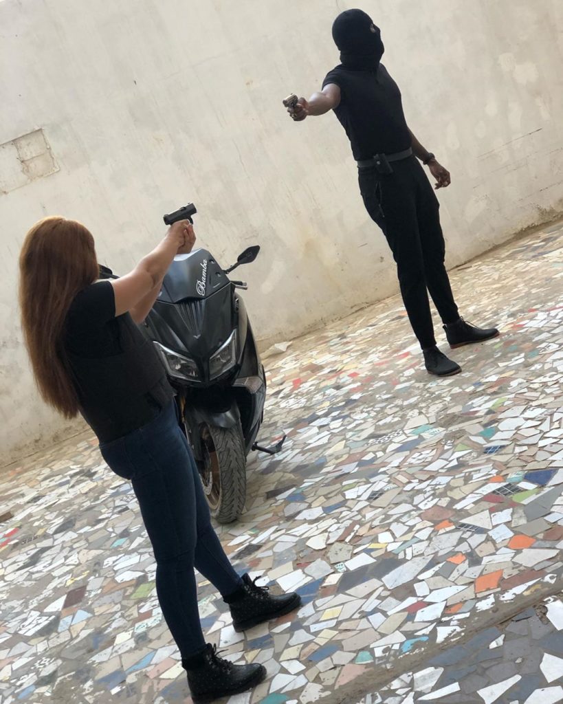 (05 Photos) Juliana Monteiro, en Tournage