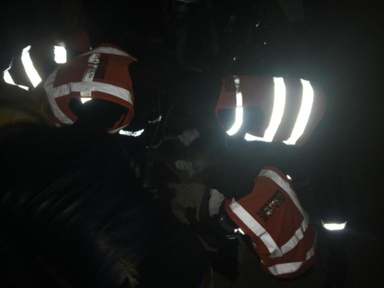 (06 Photos) Drame: Un m0rt et six blessés dans un terrible accident sur la route de Thiès