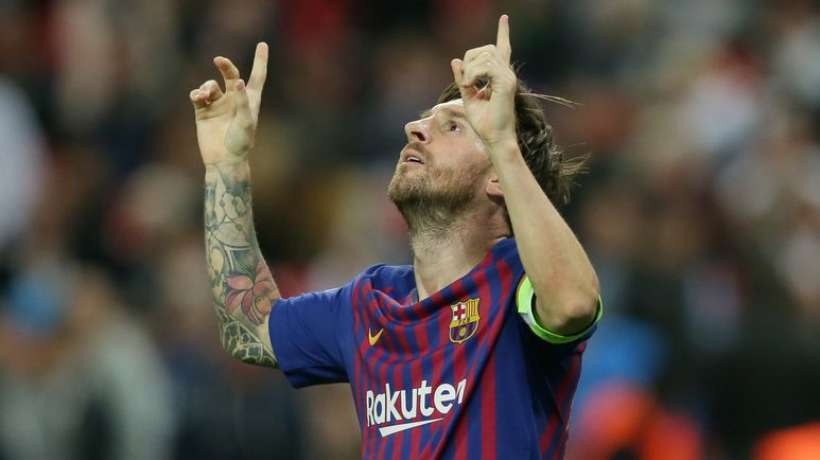 Lionel Messi Qui Celebre Ici Un But Avec Le Fc Barcelone Pourrait Signer Son 10e Contrat Avec Les Blaugranas 259312
