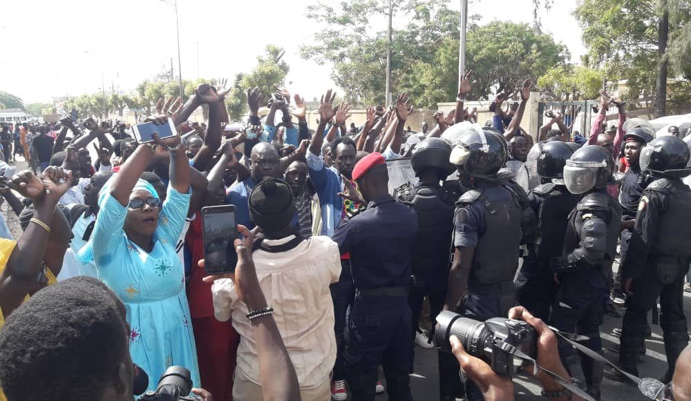 Front politico-social en ébullition : Le Sénégal serait-il devenu un pays à risques ?