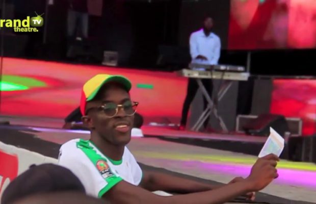 (Vidéo) Le « battré » du fils de Cissé Lo après la victoire du Sénégal