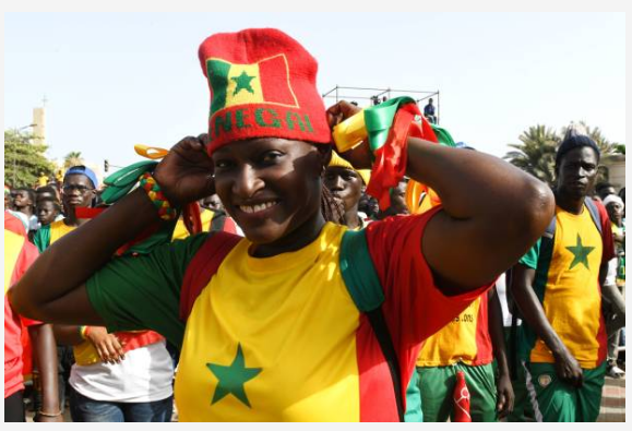 (15 Photos) CAN 2019: Une folle ambiance à Dakar après la qualification des Lions en finale