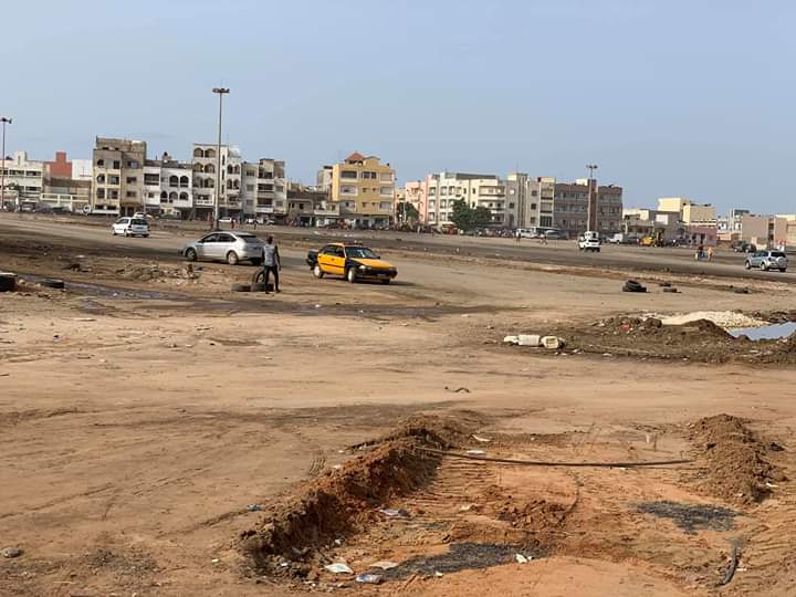 Le Parking Du Stade Léopold Sédar Senghor 1