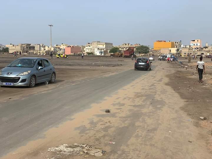 Le Parking Du Stade Léopold Sédar Senghor 3