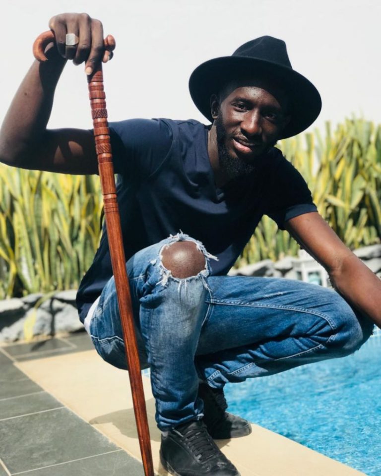 Momo 5 819x1024 768x960