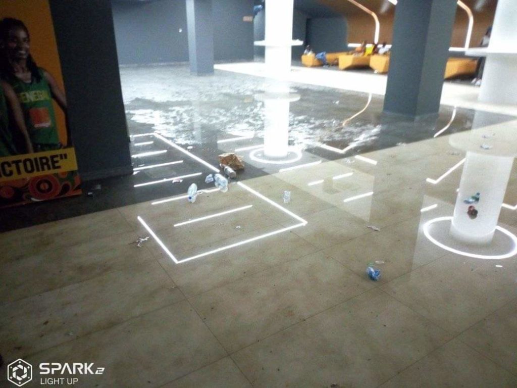 Dakar Arena Eau 01 1024x768