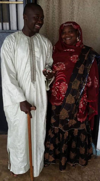 69804076 2250401485066095 376790230973284352 N