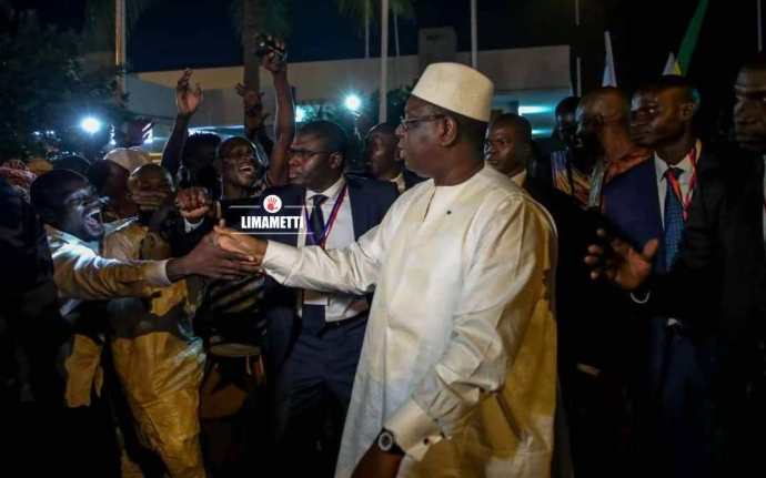Arrivée De Macky Sall À Ouagadougou Sommet Cedeao 4
