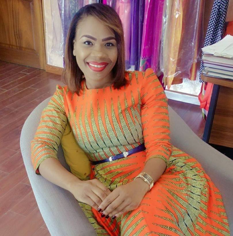 La Petite Soeur De Eva Tra Une Beauté Radieuse 2