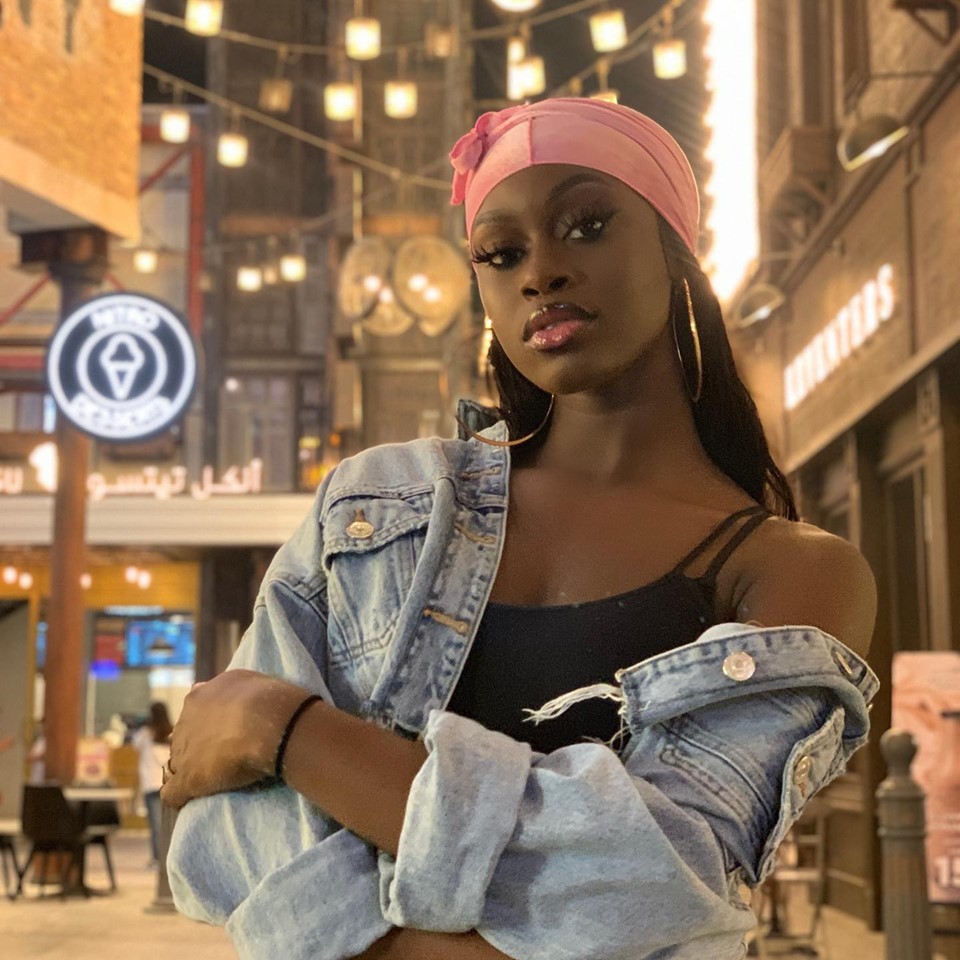 71837814 2574685039477643 5549706386247516160 N