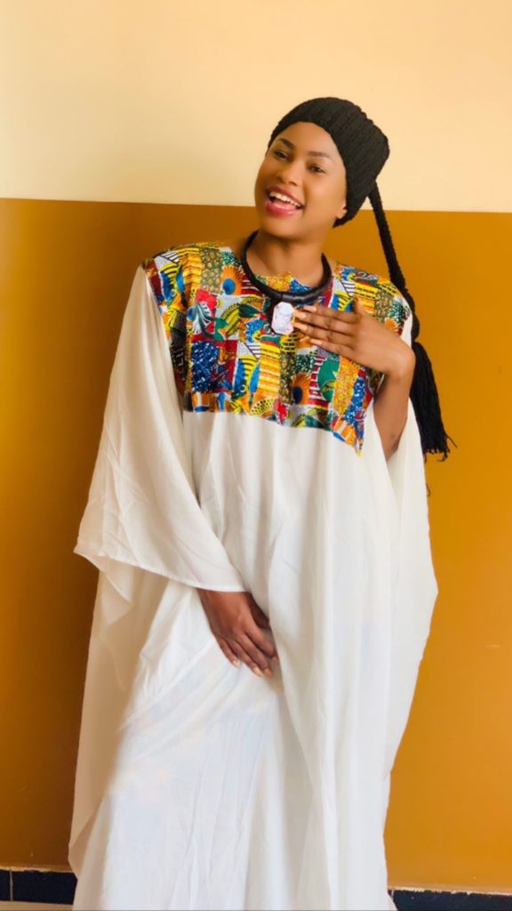 Marichou 18 576x1024