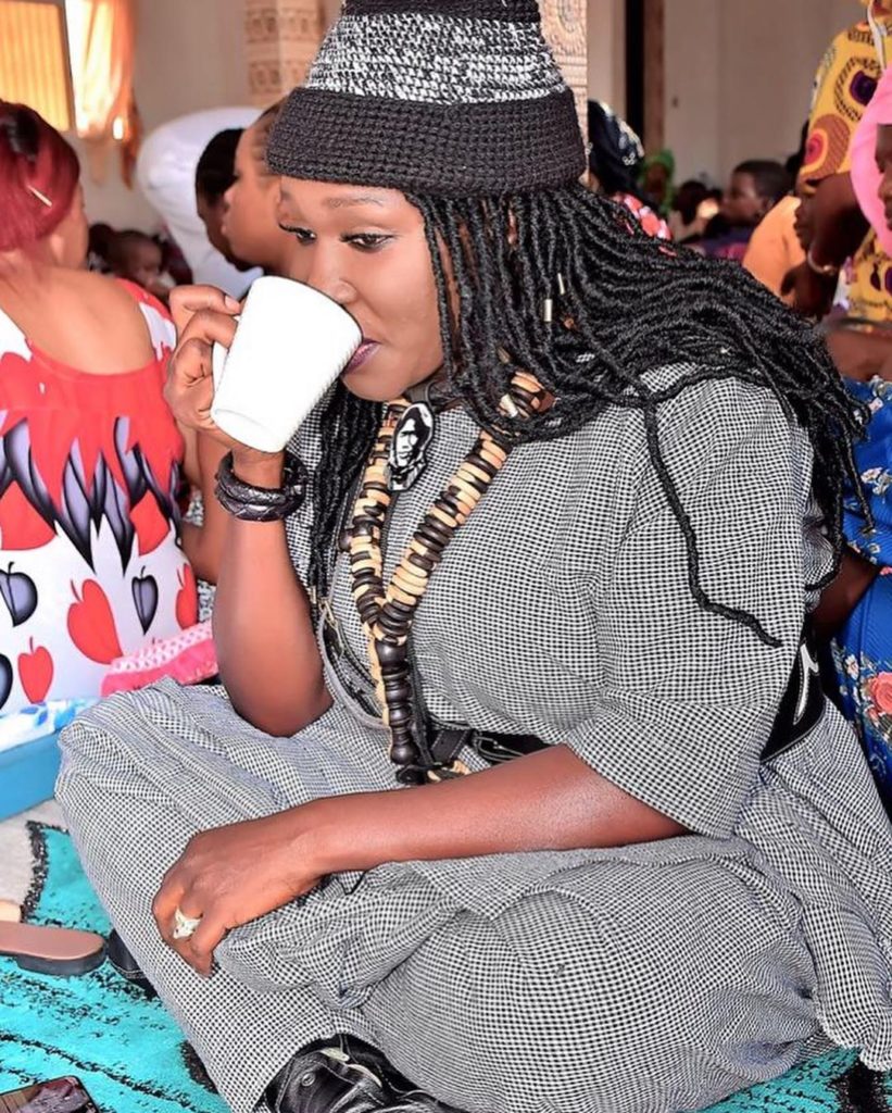 Ndiole Tall 4 821x1024