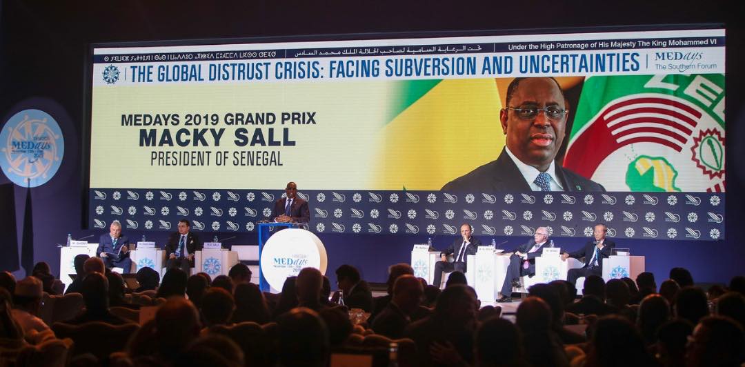 72996783 2701070723283757 4019426310530007040 N