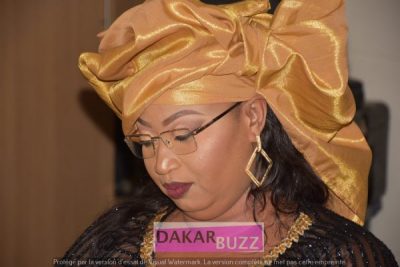 (03 Photos) Ta Leila , une vraie Jongoma qui brille dans ses tenues