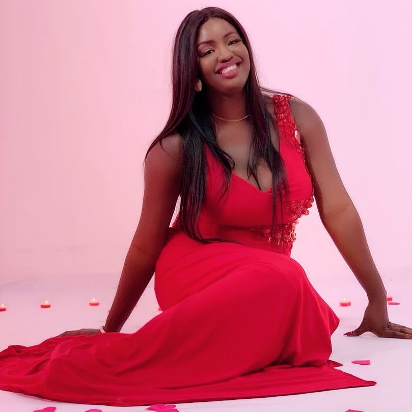 (05 Photos) FIFI de la série Wiri Wiri, toute ravissante, étale sa beauté et sa classe