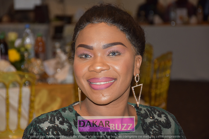 (05 Photos) Admirez le "Sagnsé" rayonnant de d'Helena, la charmante sœur d'Eva Tra