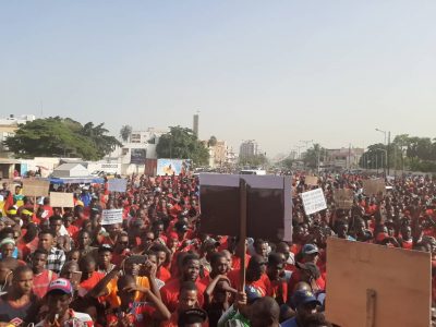 Marche Guineens Dakar 05