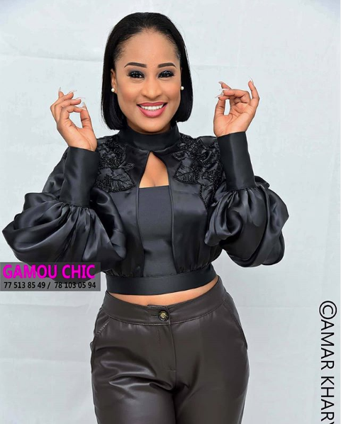 Photos: L’actrice Racky toute éblouissante avec son new Make Up pour les fêtes de fin d’année ultra-stylées