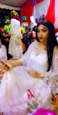 PHOTOS – Admirez les belles tenues de l’ex actrice Astou Mbaye, fille de feu Ndiaga Mbaye