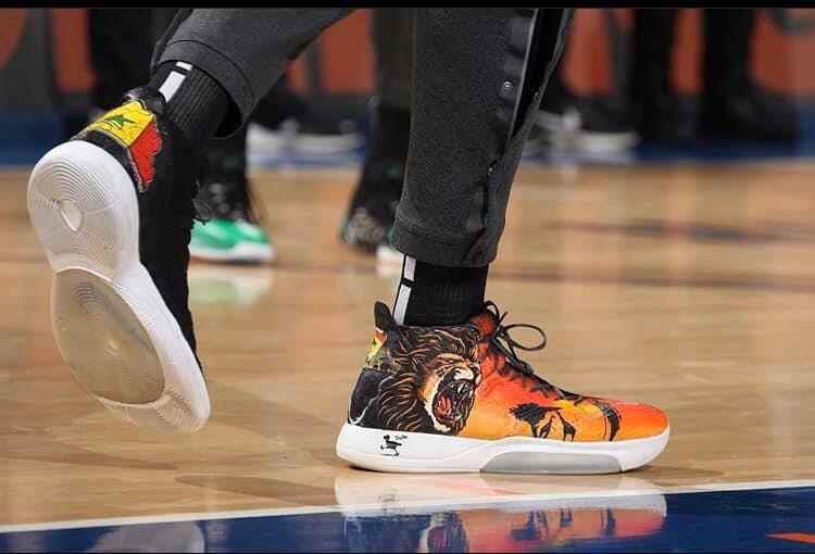 (04 Photos) NBA: Tacko Fall affiche sa fierté d’être Sénégalais sur ses chaussures…