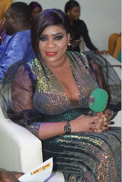 (50 Photos): Plateau spécial Noël au Baramundi - Les plus belles filles au rendez-vous