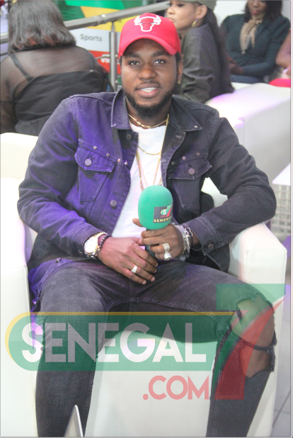 (50 Photos): Plateau spécial Noël au Baramundi - Les plus belles filles au rendez-vous