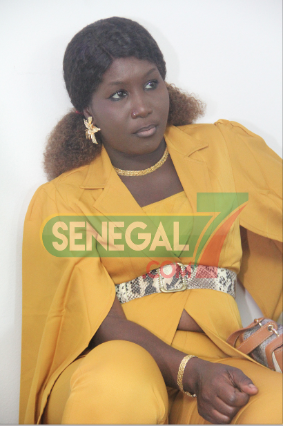 (50 Photos): Plateau spécial Noël au Baramundi - Les plus belles filles au rendez-vous