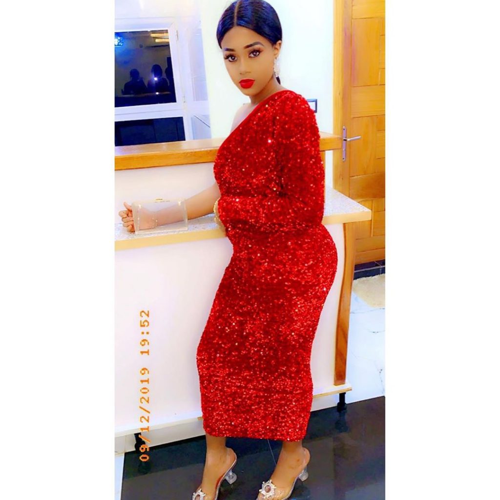 (05 Photos) Admirez Leina trés rayonnante dans son magnifique sagnsé