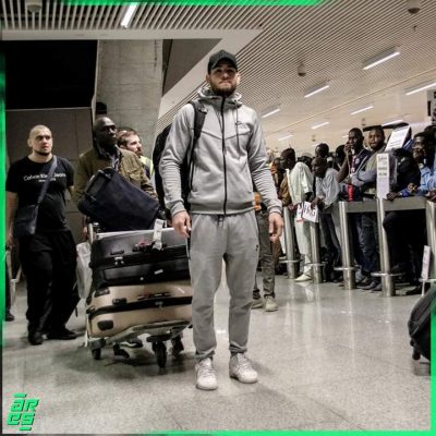 Compétition internationale de MMA : les images de l'arrivée des combattants à l'AIBD