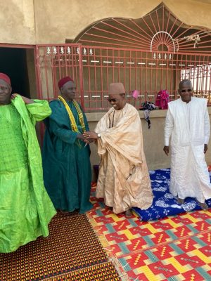 Accident de Hamady Ounaré : Le maire Amadou Samba Kane présente ses condoléances à la famille de la victime