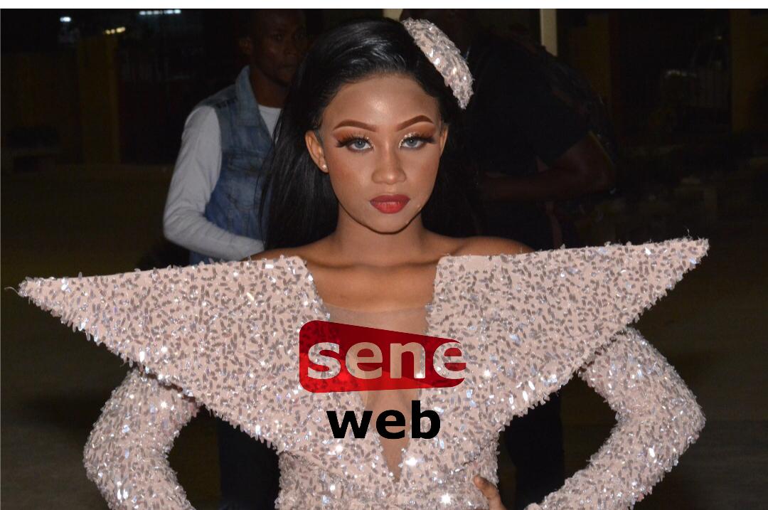 (04 Photos) Admirez la belle robe d’Astar