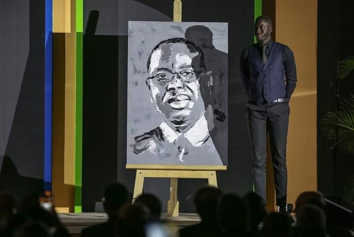 (05 Photos) Quand Boubou Design fait le portrait du Président Macky Sall