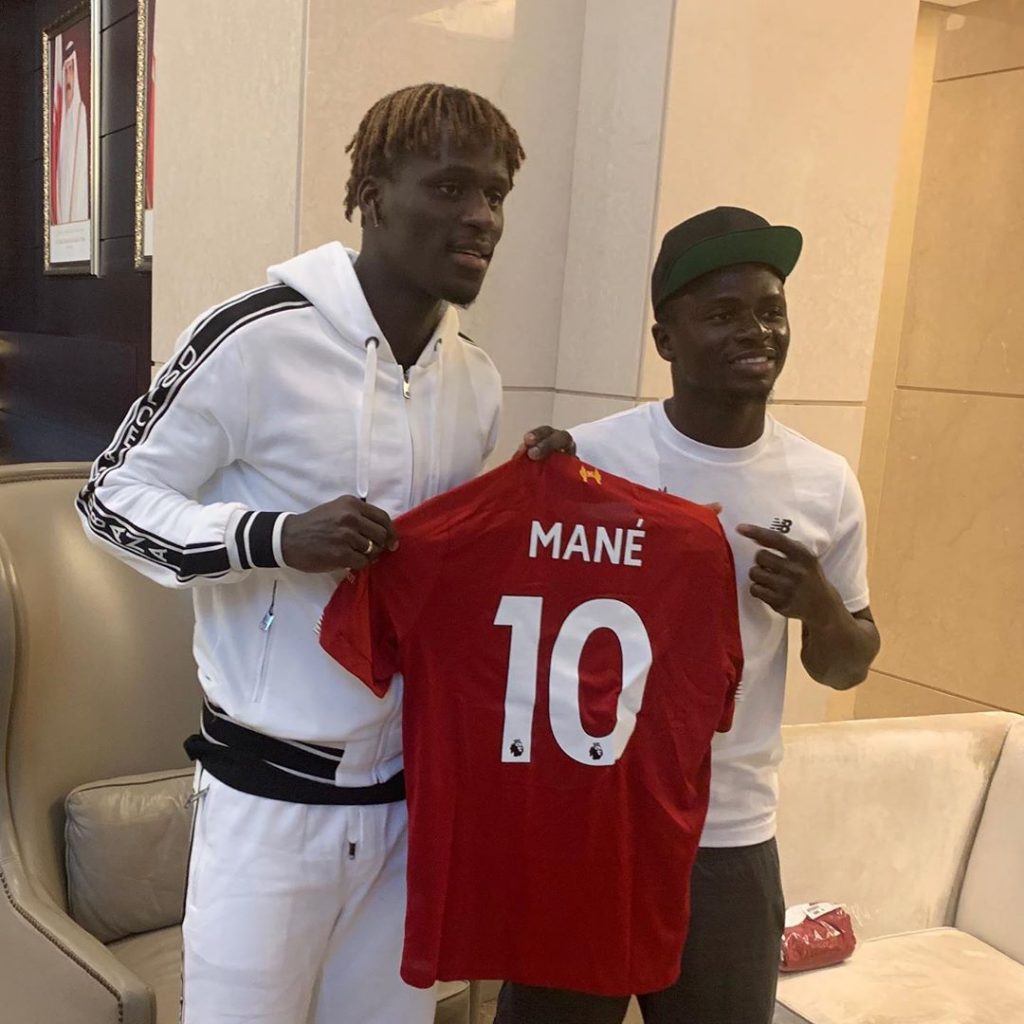 Photos: Sadio Mané reçoit la visite de Kara Mbodj…