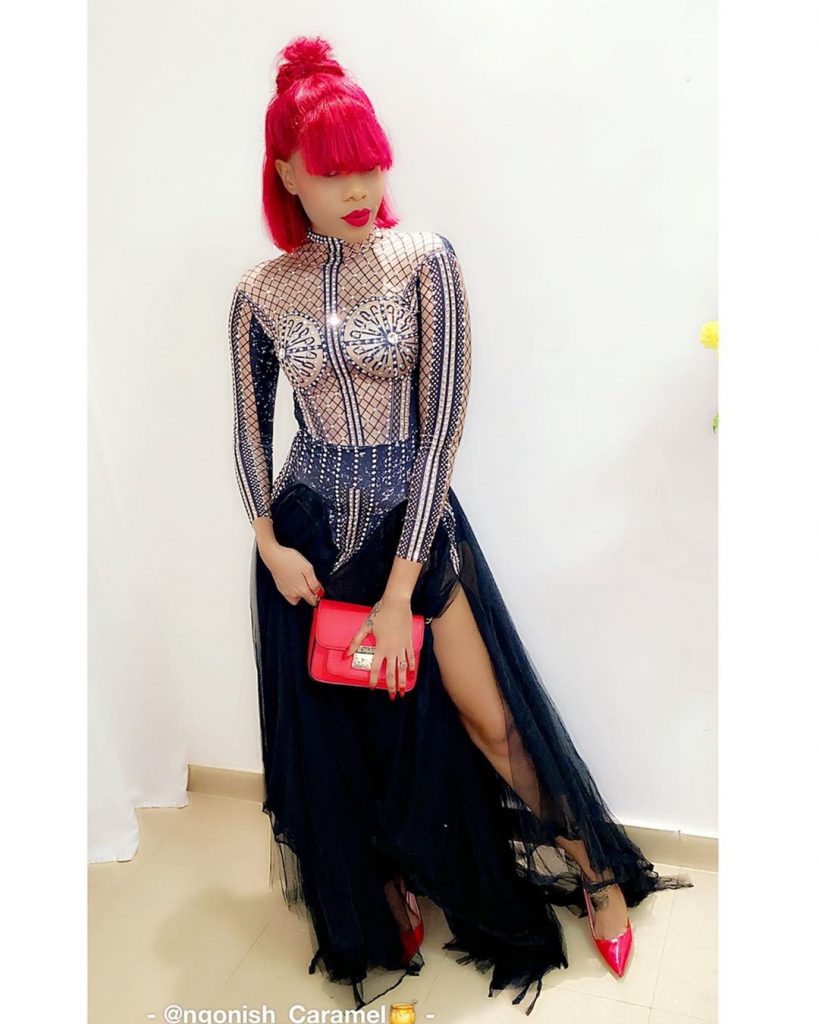 Photos: Ngonish Caramel de la série "Mœurs" n’a pas froid aux yeux et compte bien nous le prouver