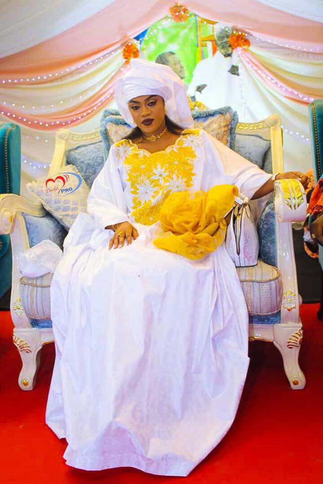 24 Photos – Thiant: Aïda Diallo et Adja Saliou chez Sokhna Bator Thioune