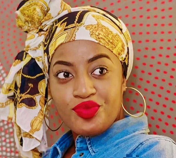 (Photos) Les clichés qui confirment la beauté naturelle de Betty Dia