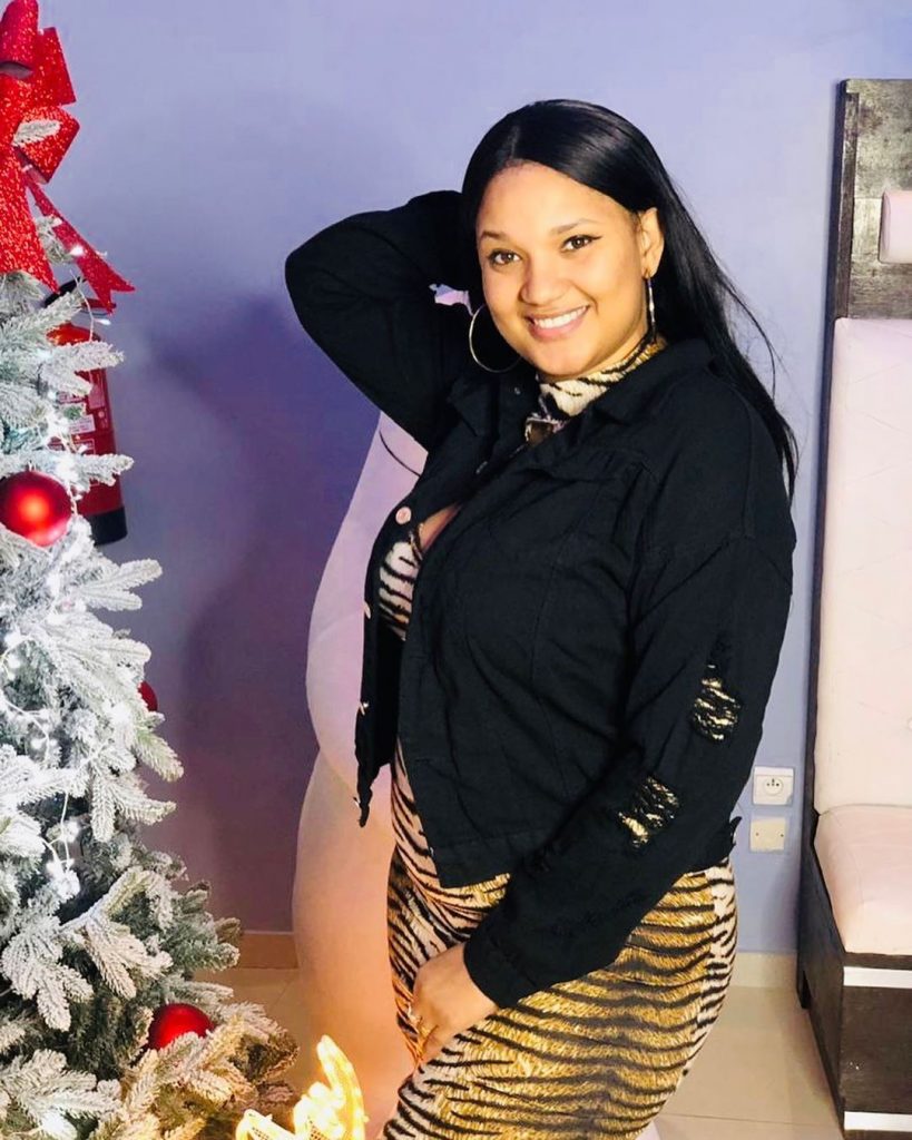 (09 Photos) Apres Pod et Marichou, Pi et Eva vivent le grand amour dans leur petit coin