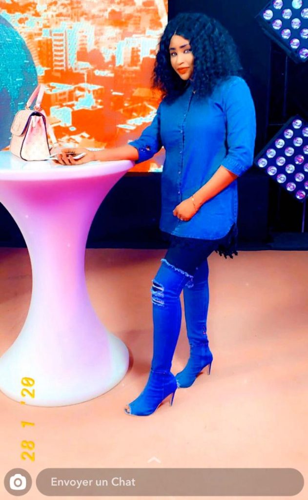 (05 Photos) Khadija Ndiaye, la fille de Patra et épouse de Ameth Thiou devient animatrice à la 2stv