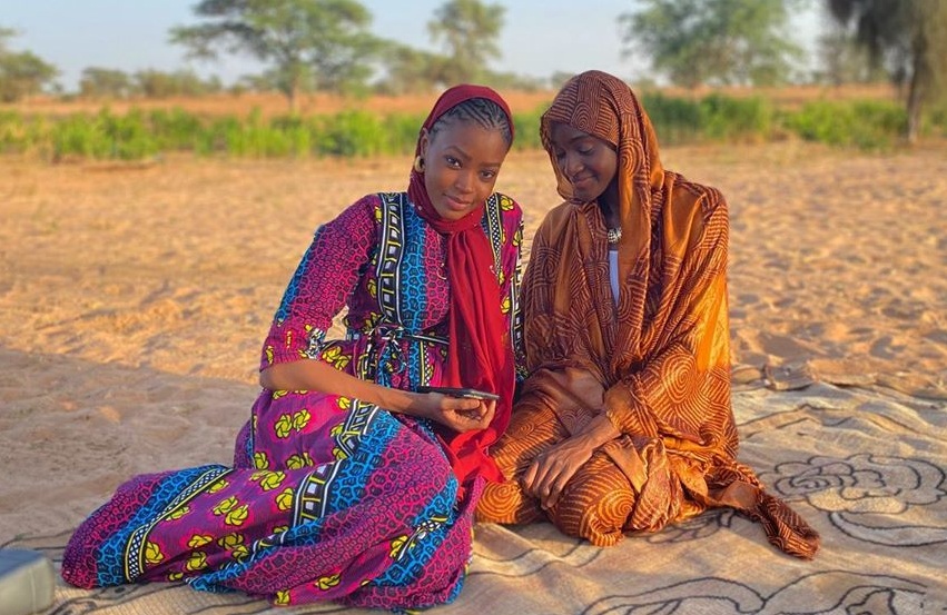 05 Photos: Sokhna Mai Mbacke, fille de Serigne Abdou Karim au bercail