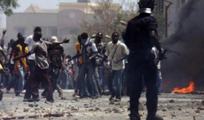 UGB: Affrontements entre étudiants et forces de l’ordre, des blessés…