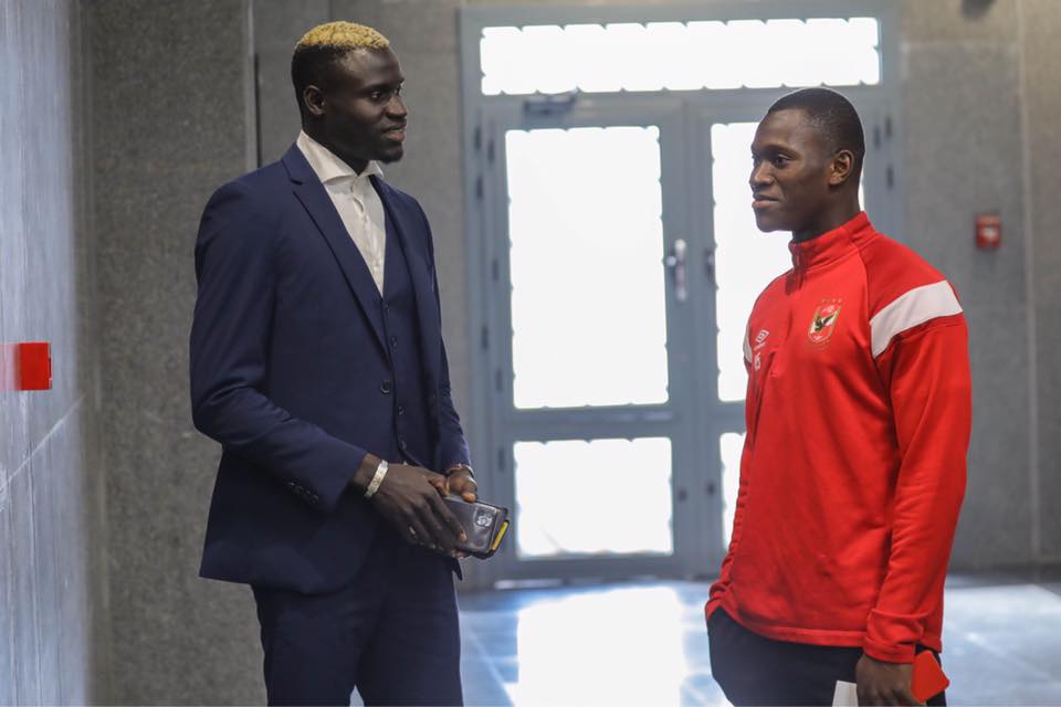 Photos - Al Ahly : Aliou Badji présenté à ses nouveaux coéquipiers.