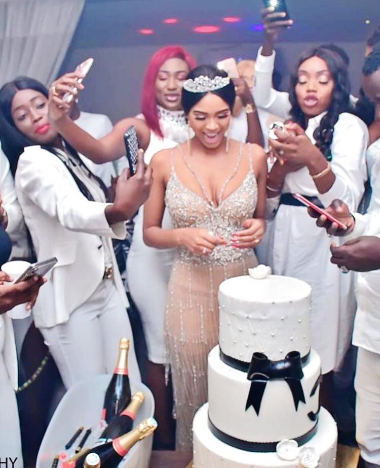 L’incroyable anniversaire de Marie Louise Diaw, la Première dauphine de Miss Dakar 2012 (photos)