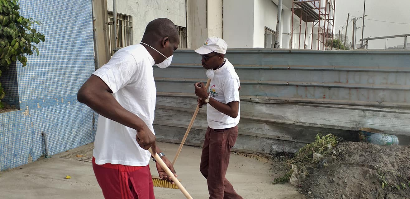 Cleaning Day: Le COSEC et son DG Mamadou Ndione répondent à l'appel du Chef de l'Etat (photos)