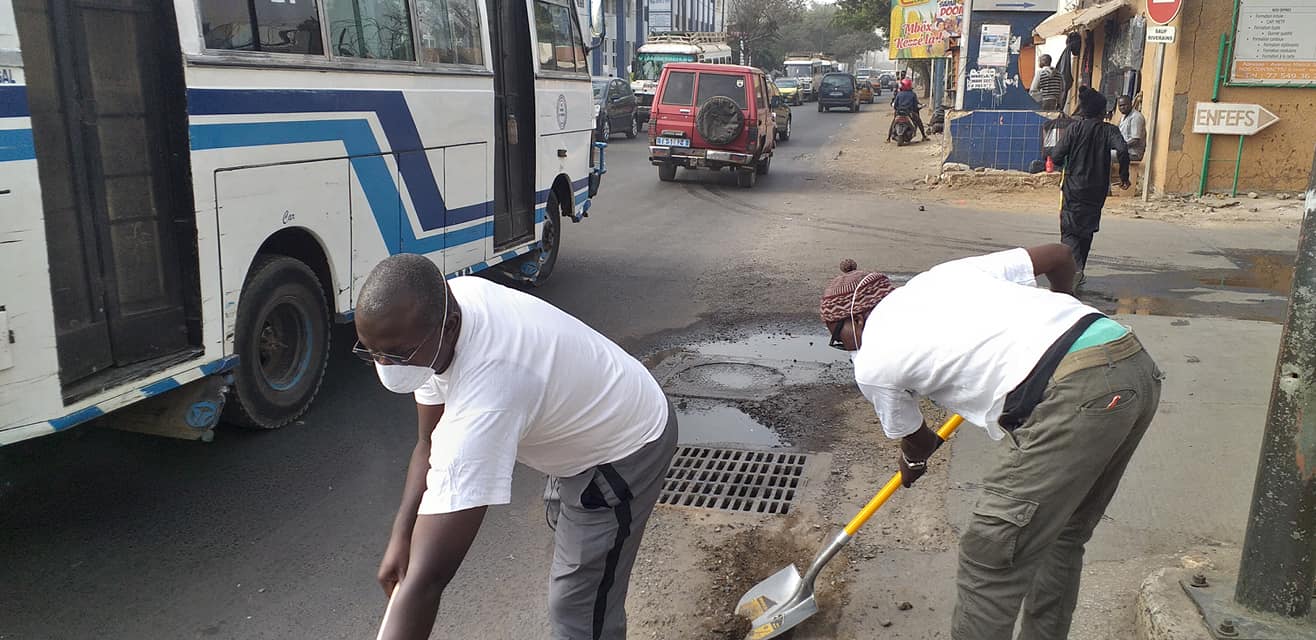 Cleaning Day: Le COSEC et son DG Mamadou Ndione répondent à l'appel du Chef de l'Etat (photos)