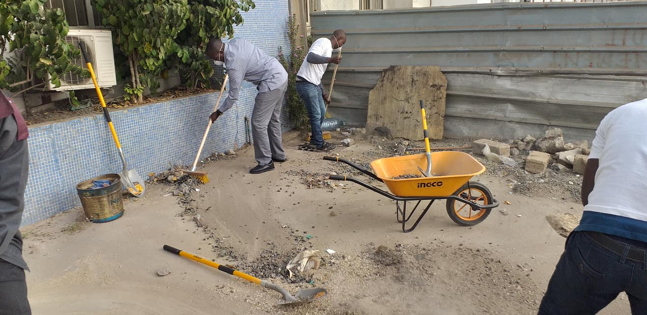 Cleaning Day: Le COSEC et son DG Mamadou Ndione répondent à l'appel du Chef de l'Etat (photos)