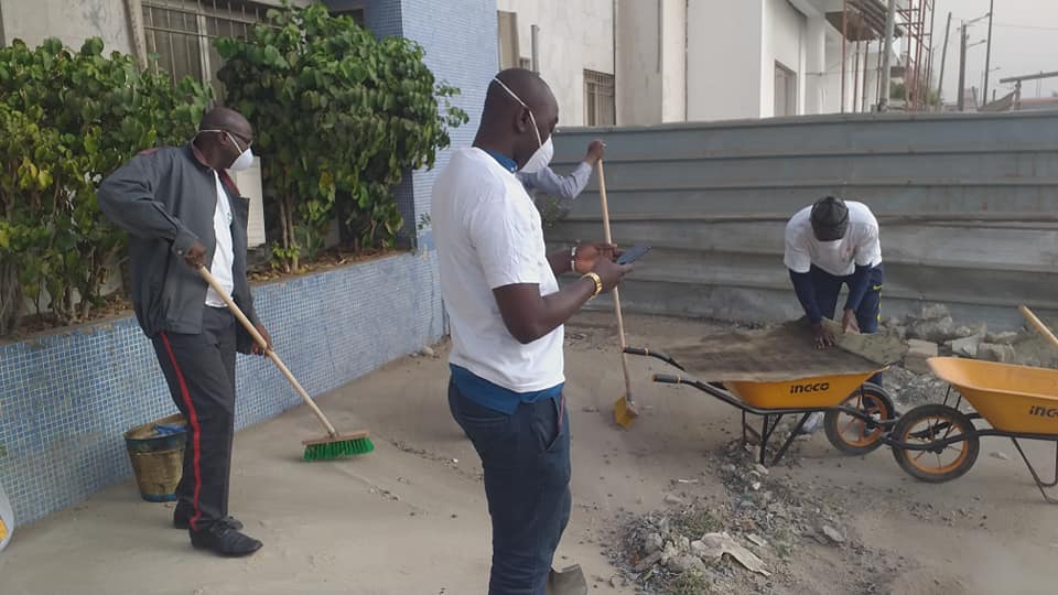 Cleaning Day: Le COSEC et son DG Mamadou Ndione répondent à l'appel du Chef de l'Etat (photos)