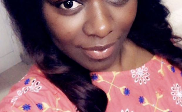 Les photos sans maquillage de Bijou Ndiaye de la TFM surprennent les internautes